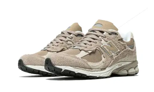 New Balance 2002R Protection Pack Beige DDC46