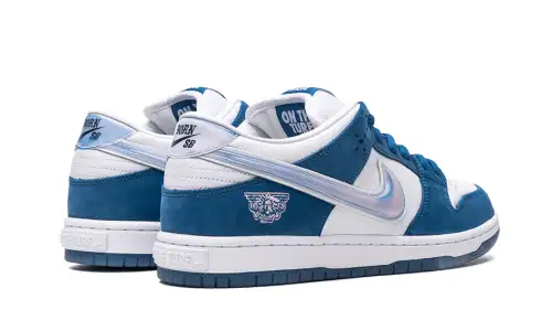 Nike SB Dunk Low Born x Raised One Block At A Time 