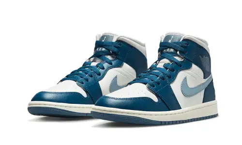 Air Jordan 1 Mid Sky J French Blue 610946