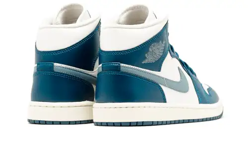 Air Jordan 1 Mid Sky J French Blue 