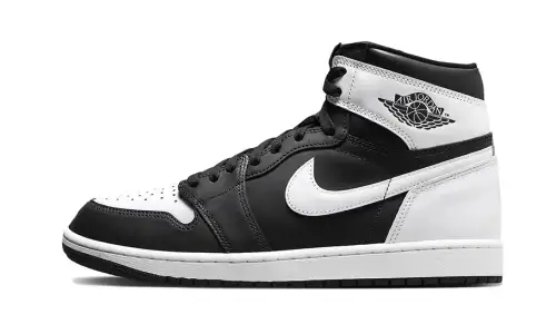Air Jordan 1 Retro High OG Black White 7C9A8566