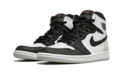 Air Jordan 1 Retro High OG Bleached Coral 