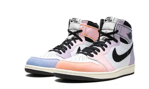Air Jordan 1 Retro High OG Skyline 