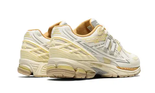 New Balance New Balance 1906U Lunar New Year Cream 
