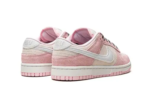 Nike Dunk Low LX Pink Foam 