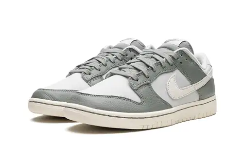 Nike Dunk Low Mica Green 