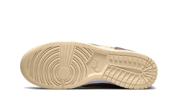 Nike Dunk Low Scrap Latte 