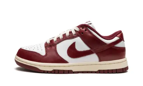 Nike Dunk Low PRM Team Red A1831159