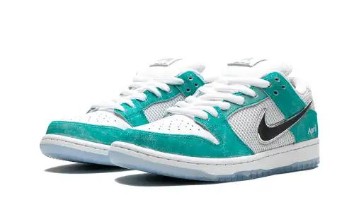 Nike SB Dunk Low April Skateboards 