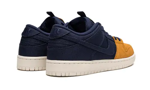 Nike SB Dunk Low Pro PRM 90s Backpack 