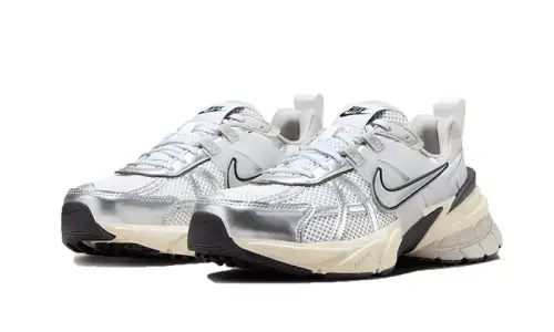 Nike V2K Run Metallic Silver 