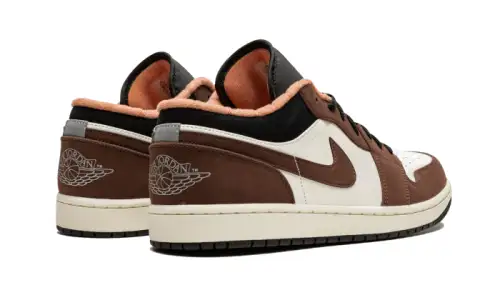 Air Jordan 1 Low Mocha 