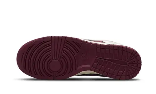 Nike Dunk Low Retro PRM Valentine's Day (2023) 