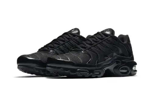 Nike Air Max Plus Triple Black