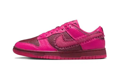 Nike Dunk Low Valentines Day (2022) 4FC870