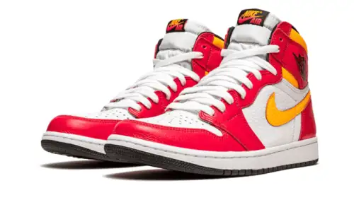 Air Jordan 1 Retro High OG Light Fusion Red 