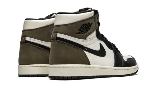 Air Jordan 1 High Dark Mocha 