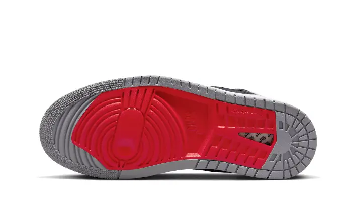 Air Jordan 1 High Zoom Air CMFT 2 Black Fire Red Cement 