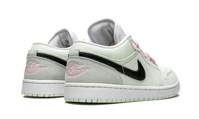 Air Jordan 1 Low Barely Green 