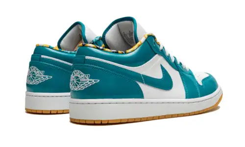 Air Jordan 1 Low SE Barcelona Print 