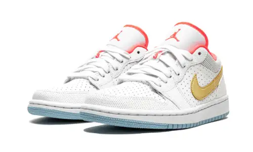 Air Jordan 1 Low SE White Sesame 9FC179