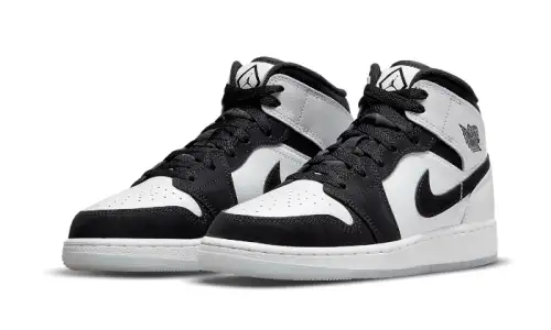 Air Jordan 1 Mid Diamond Shorts A051241