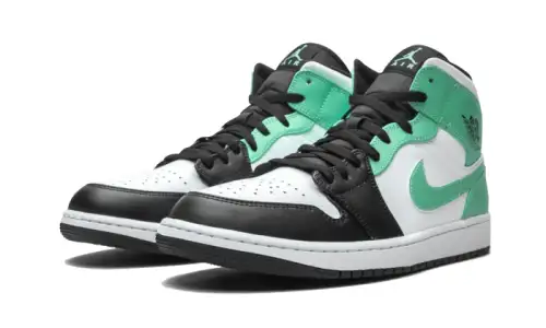 Air Jordan 1 Mid Island Green E3A1267