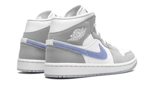 Air Jordan 1 Mid Wolf Grey 