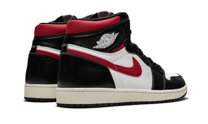 Air Jordan 1 Retro High Black Gym Red 