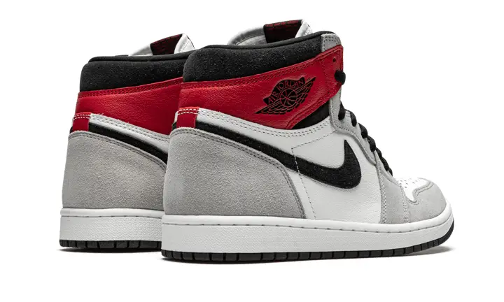 Air Jordan 1 Retro High Light Smoke Grey 
