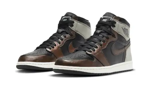 Air Jordan 1 Retro High Patina 