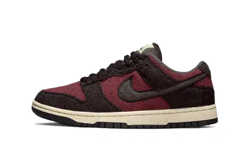 Nike Dunk Low SE Fleece Burgundy Crush B67961756