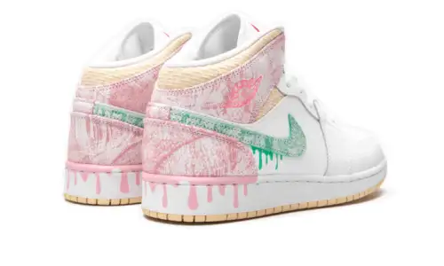 Air Jordan 1 Mid SE Paint Drip 