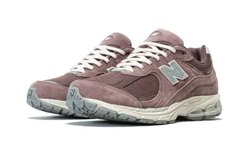 New Balance 2002R Suede Pack Black Fig 