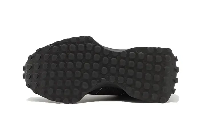 New Balance 327 Triple Black 
