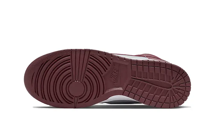 Nike Dunk High Dark Beetroot 