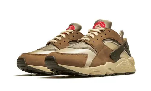 Nike Stussy Air Huarache Desert Oak 
