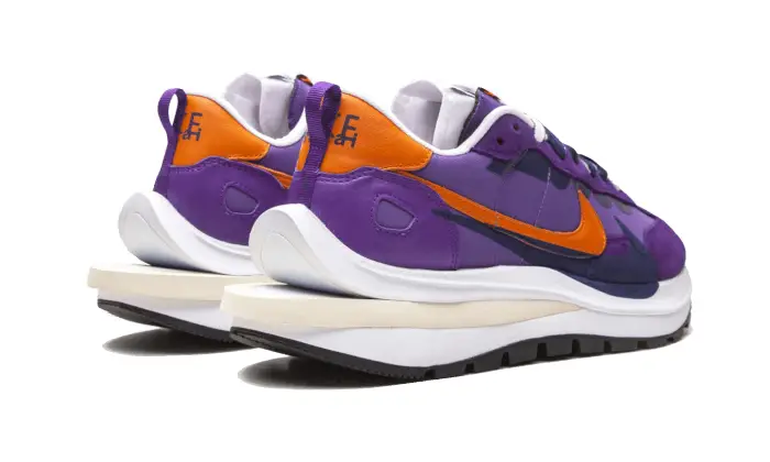 Nike Vaporwaffle Sacai Dark Iris 