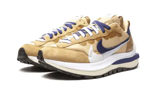 Nike Vaporwaffle Sacai Tan Navy