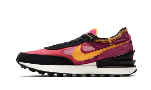 Nike Waffle One Active Fuchsia 